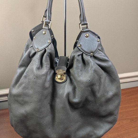 Auth Louis Vuitton taupe Mahina Leather - Picture 1 of 12